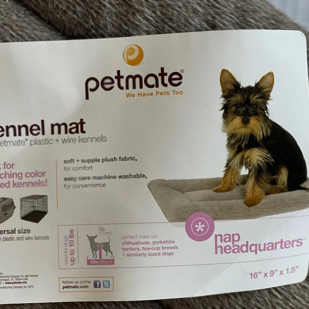 Brown Petmate Rectangular Kennel Mat for up to 10 lbs Crates 20